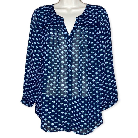 Skies Are Blue | Blue Floral Detail Button Down Blouse Chiffon Long Sleeve L - Picture 1 of 5